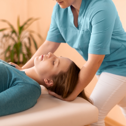 neck-pain-relief-Bloor-Jane-Physiotherapy-and-active-rehabilitation-Toronto-ON